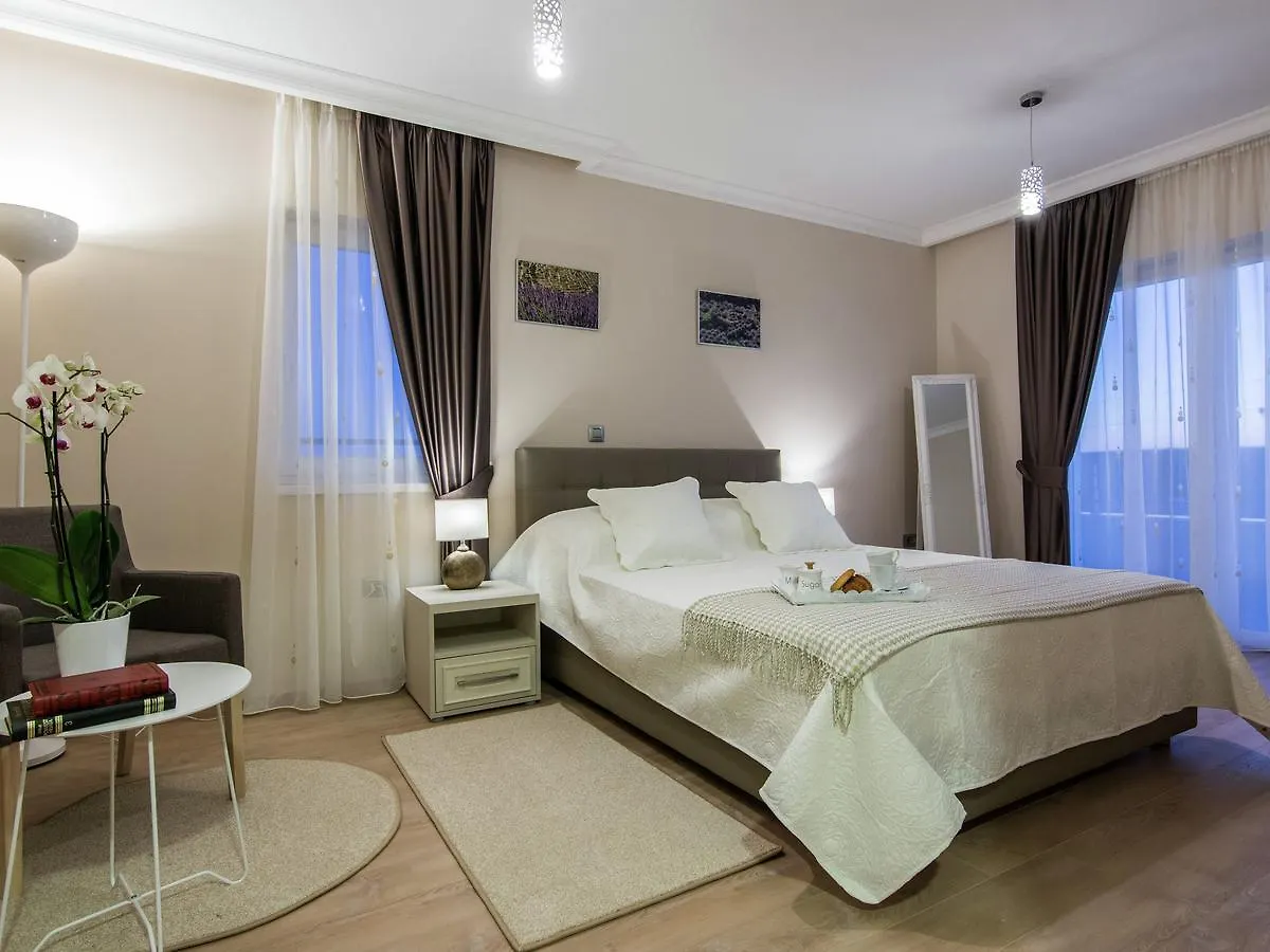 Lovely Villa In Debeljak With Heated Private Pool