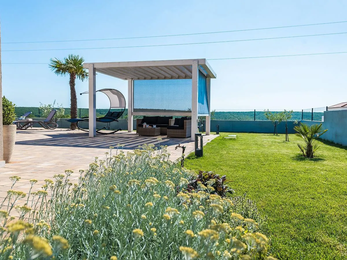 Lovely Villa In Debeljak With Heated Private Pool Croatia