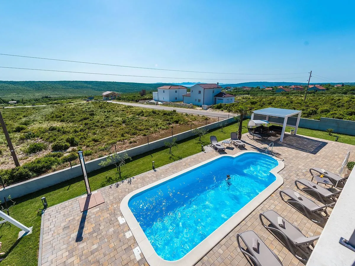 Lovely Villa In Debeljak With Heated Private Pool Croatia